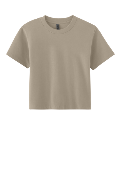 Just a Girl who Loves Fall Women's Boxy Tee